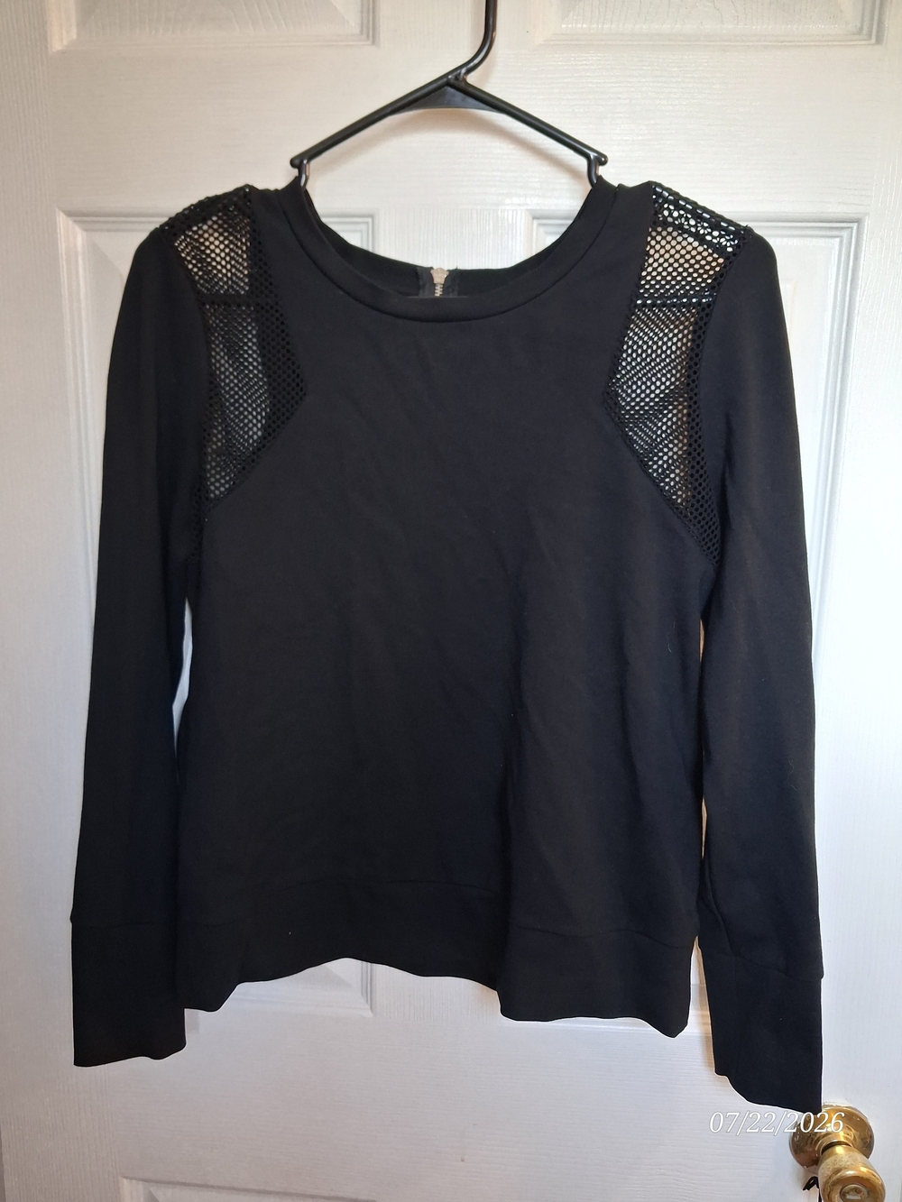 ​🏷️ ​Banana Republic Black Mesh Shoulder Cutout Back Zip Long Sleeve Top